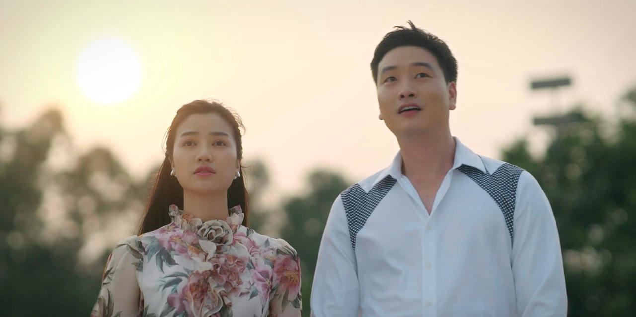 'Cầu vồng ở phía chân trời' phản ánh sâu sắc khoảng cách thế hệ trong gia đình