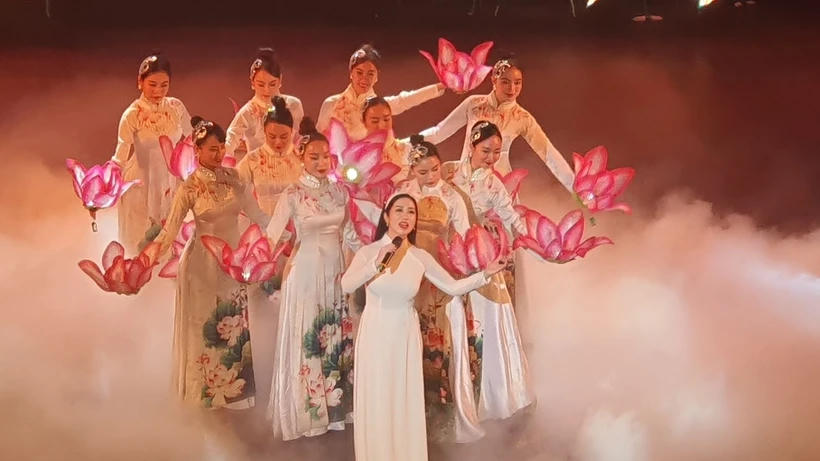 Chương trình "Vu lan - Đạo hiếu và Dân tộc năm 2025" phát huy đạo lý “uống nước nhớ nguồn”