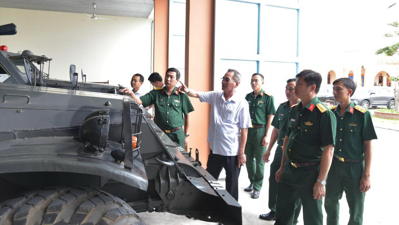 Bí thư Tỉnh ủy Bạc Liêu chúc Tết các đơn vị lực lượng vũ trang