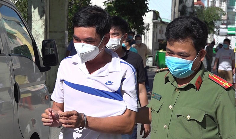 Kiên quyết ngăn chặn xuất, nhập cảnh trái phép qua biên giới mùa Covid-19