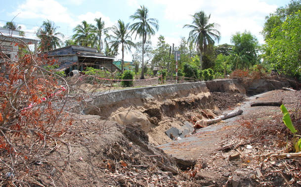   Kiến nghị Chính phủ bổ sung thêm trên 1.800 tỷ đồng để xử lý sạt lở