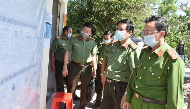 Đảm bảo an ninh trật tự cho bầu cử thành công