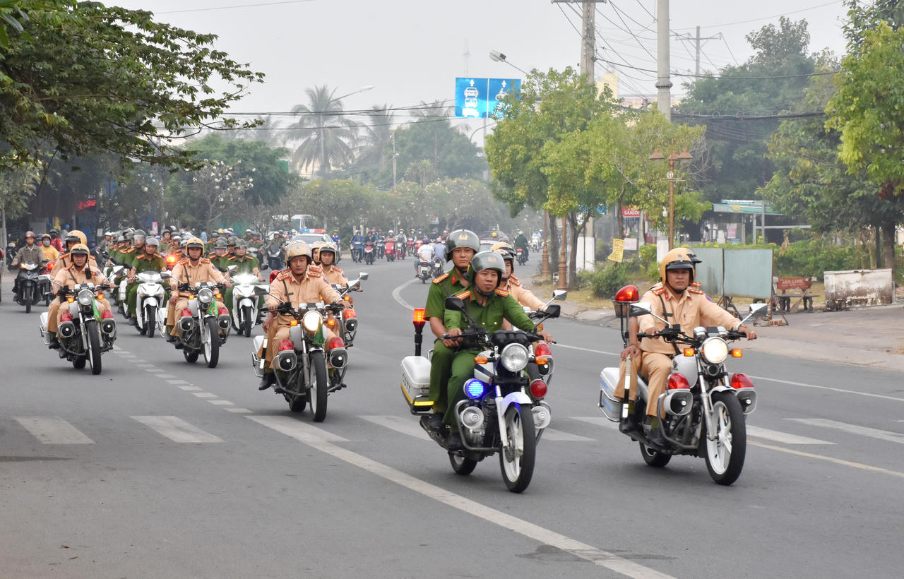 Bạc Liêu góp phần bảo vệ thành công ngày hội lớn của non sông