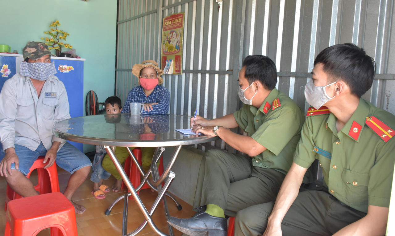 Nguy cơ lây lan dịch bệnh từ hành vi nhập cảnh trái phép 