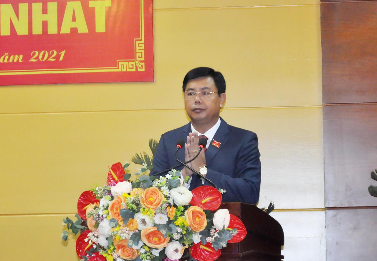 Ông Huỳnh Quốc Việt được bầu làm Chủ tịch UBND tỉnh Cà Mau khóa X