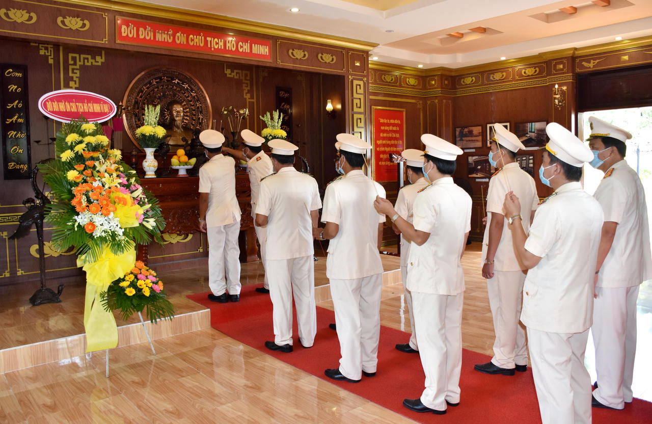 Công an Bạc Liêu kỷ niệm 75 năm Ngày truyền thống lực lượng An ninh nhân dân