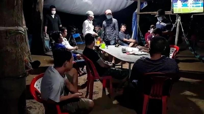 Khởi tố, bắt giam 4 đối tượng đánh bạc dưới hình thức cá độ bóng đá