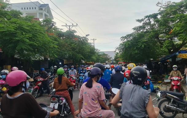 Chủ tịch UBND tỉnh Bạc Liêu: Người dân không nên mua hàng tích trữ quá nhiều gây lãng phí 