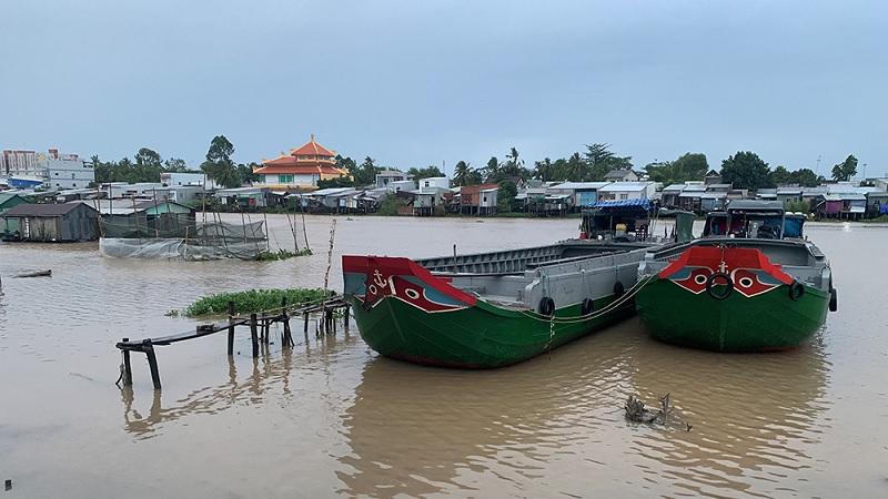 Truy tìm 8 người lén lút di chuyển vào An Giang bằng đường thủy