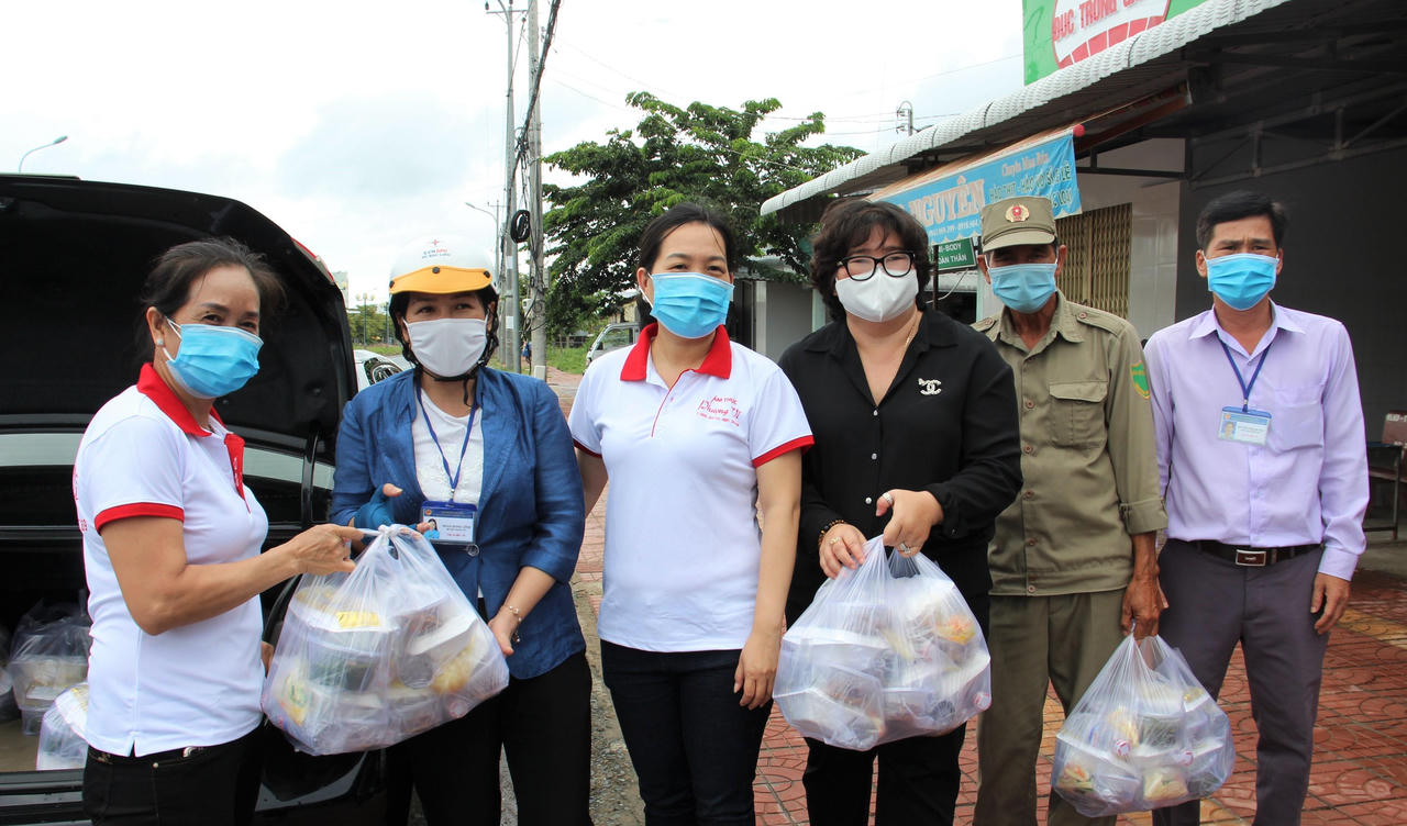 Bếp lửa hồng 'thổi bùng' tinh thần chống dịch ở Bạc Liêu