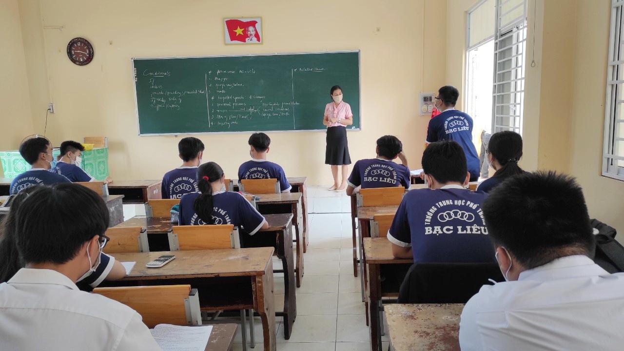 Học sinh lớp 1 ở Bạc Liêu tựu trường vào ngày 23/8