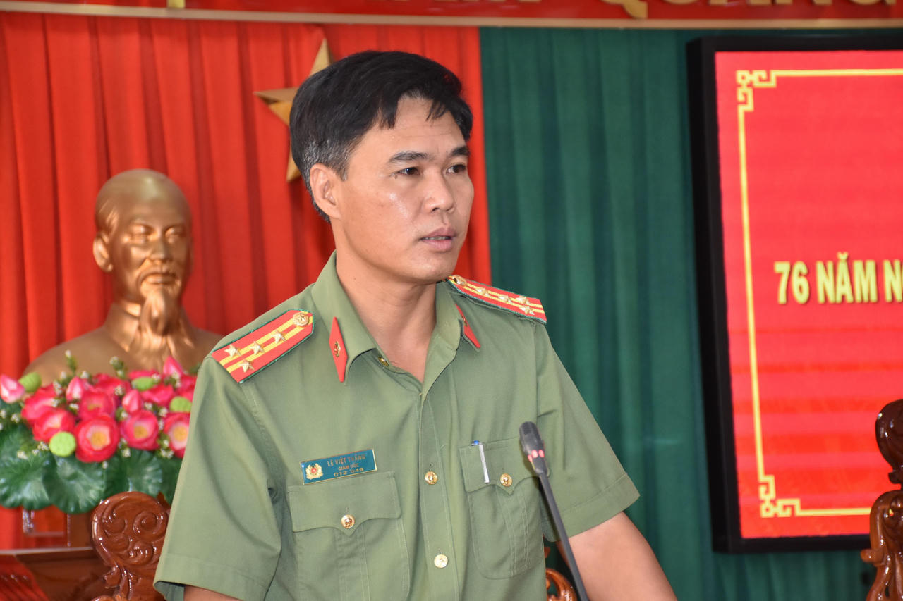 Lãnh đạo Bạc Liêu thăm hỏi, chúc mừng kỷ niệm 76 năm ngày truyền thống lực lượng Công an nhân dân