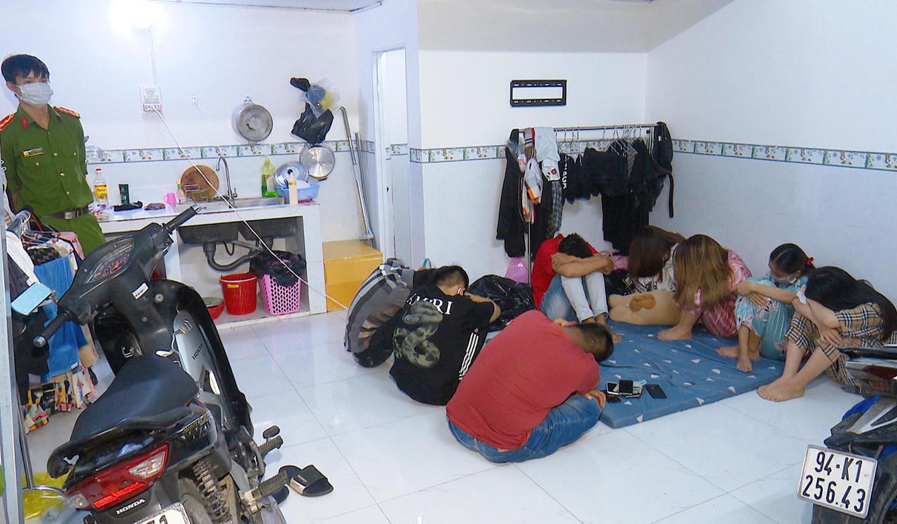 Phạt hơn 200 triệu đồng nhóm đối tượng tụ tập sử dụng ma túy