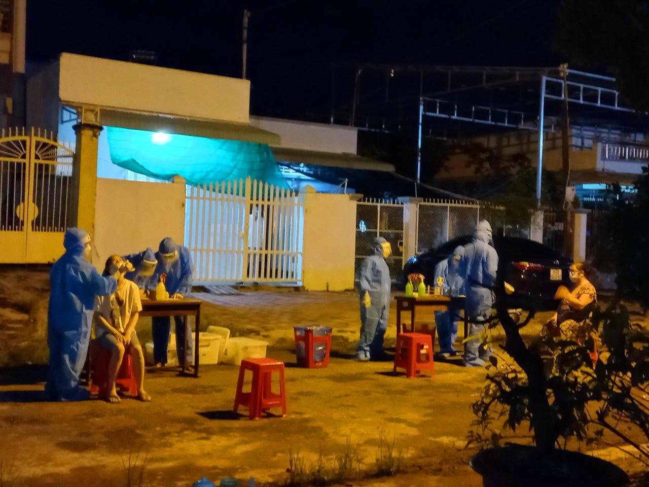 Tạm dừng tất cả mọi hoạt động kinh tế - xã hội toàn TP Bạc Liêu