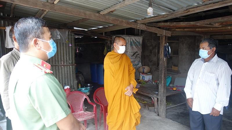 Tranh thủ chức sắc tôn giáo trên mặt trận chống dịch