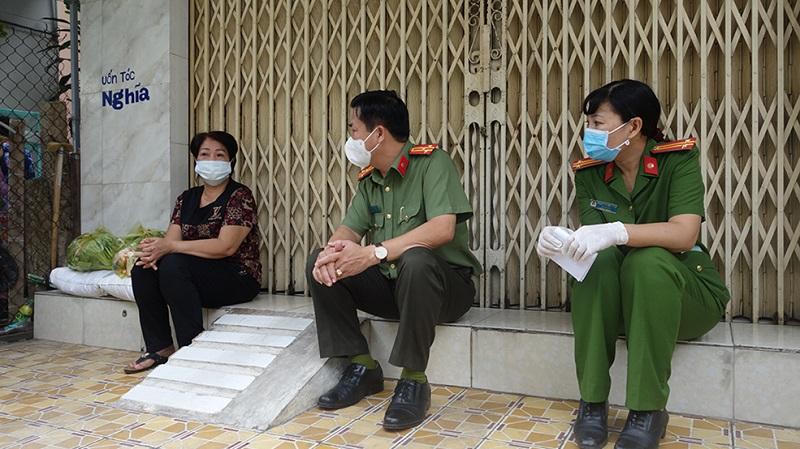 Chăm lo động viên người hoàn lương giữa đại dịch