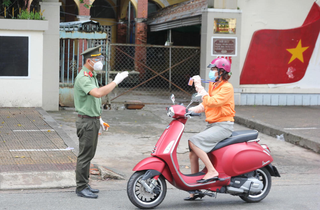 Ngày Quốc khánh 2/9 – Ở nhà cũng là yêu nước!