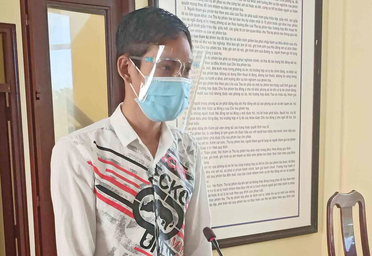 Nhận án tù vì không đánh được 'bạn' cách ly chuyển sang chống người thi hành công vụ 