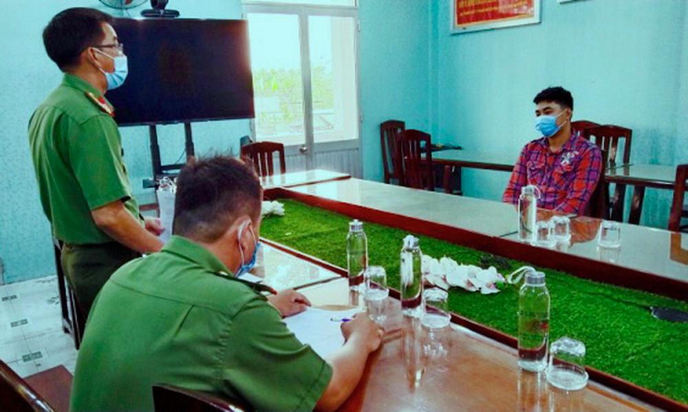 Hiểm họa từ những luồng 'virus tin giả' trên mạng xã hội