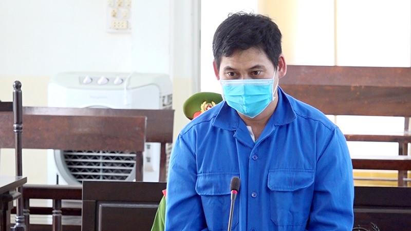 18 tháng tù cho kẻ tổ chức cho người khác nhập cảnh trái phép