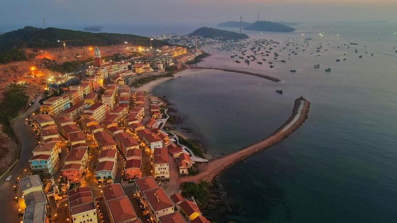 Đề xuất hỗ trợ chi phí xét nghiệm, xuất, nhập cảnh cho du khách đến Phú Quốc