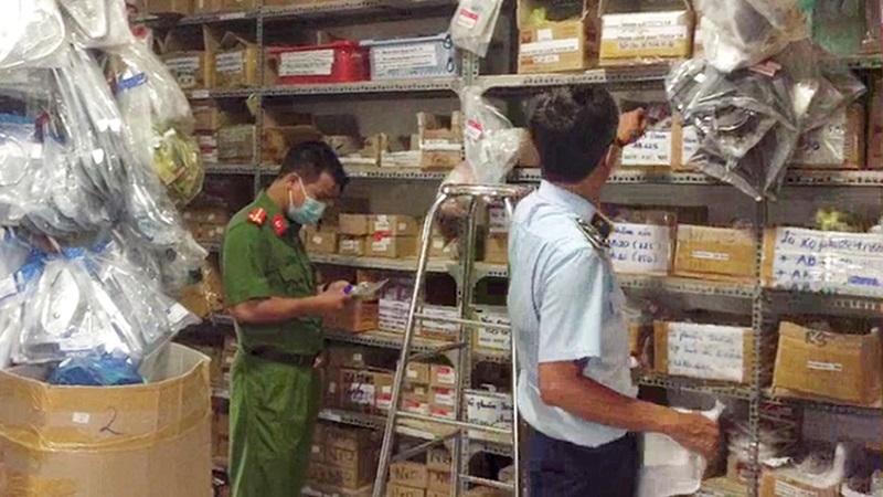 Phát hiện số lượng lớn phụ tùng xe mô tô không hóa đơn xuất xứ