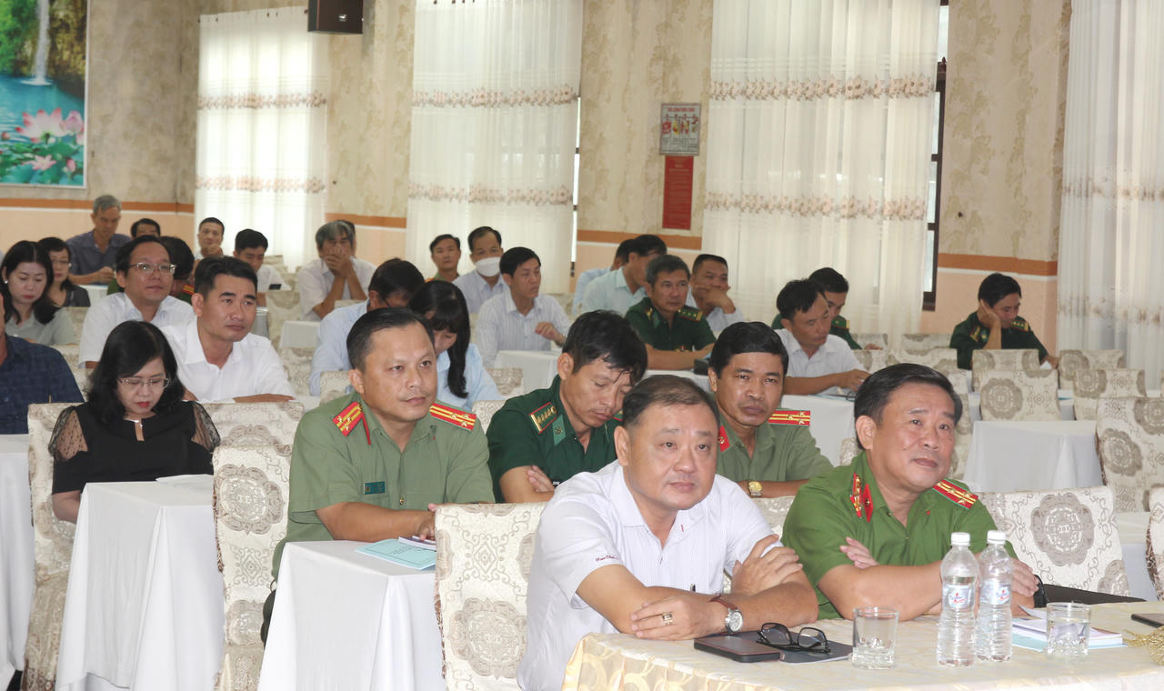 Ngày pháp luật Việt Nam: Nhiều hình thức phong phú, sáng tạo, thiết thực, hiệu quả 