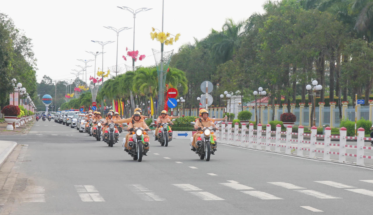 Lan tỏa hình ảnh đẹp về lực lượng Cảnh sát giao thông