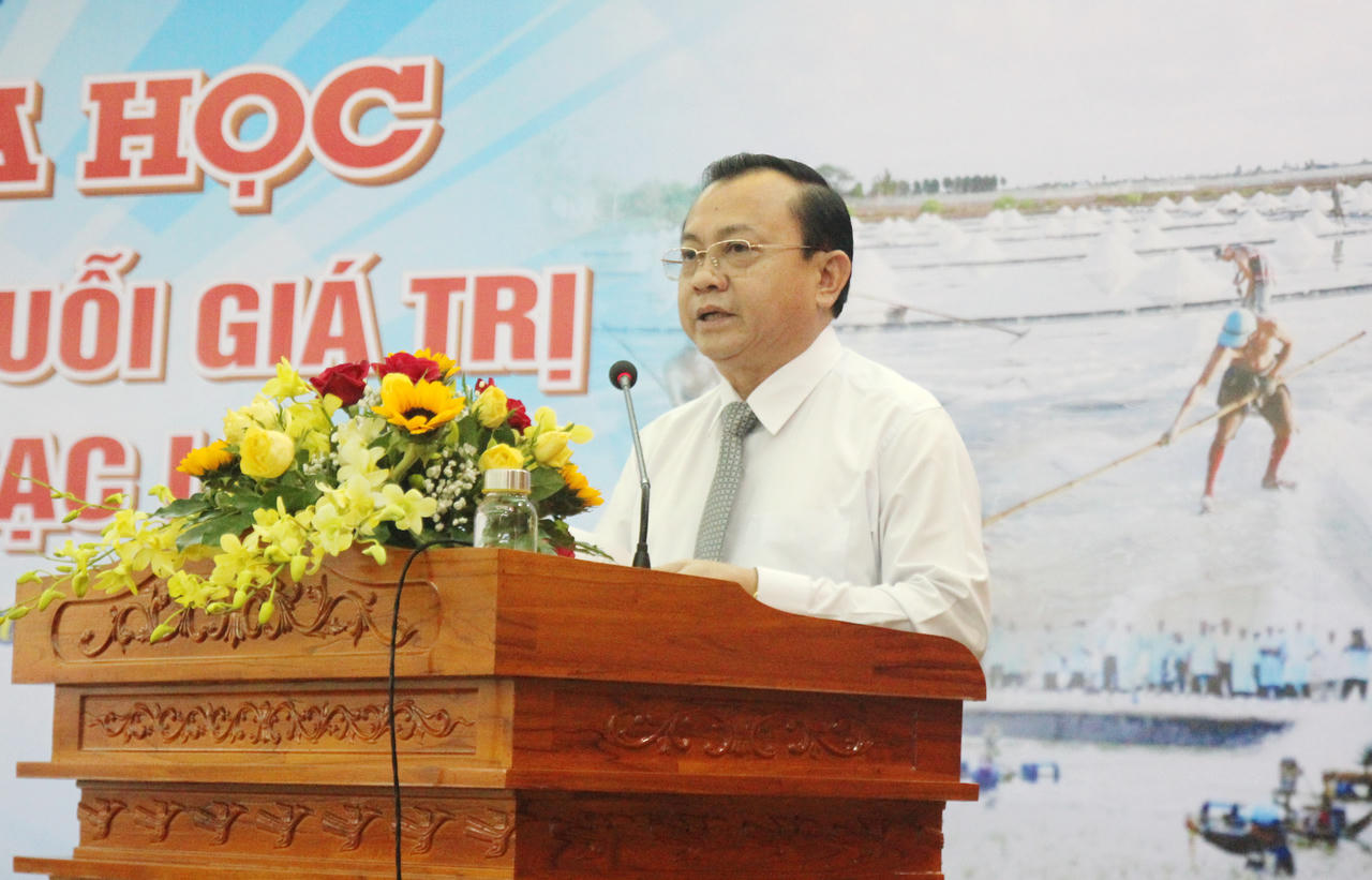 Bạc Liêu xác lập Kỷ lục Việt Nam về 122 món ăn được chế biến từ tôm và muối