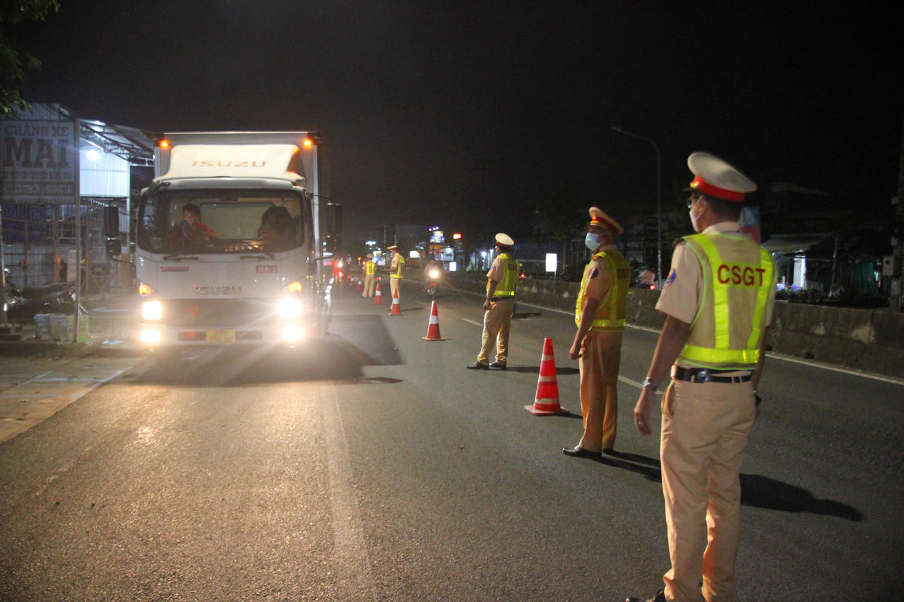 Công an Bạc Liêu kiên quyết xử lý vi phạm quy định về nồng độ cồn khi tham gia giao thông