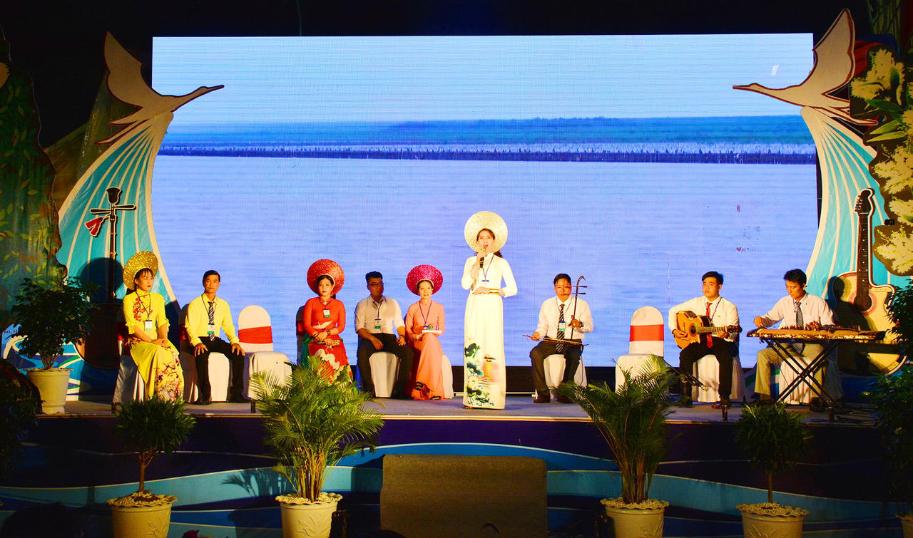 Đờn ca tài tử chấp cánh, thăng hoa