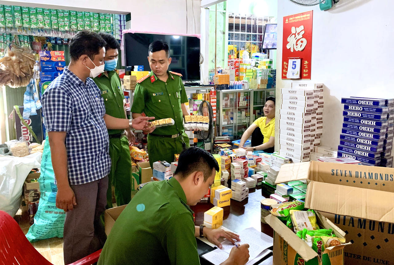 Bạc Liêu: Mạnh tay xử lý hàng giả, hàng nhái vào dịp Tết