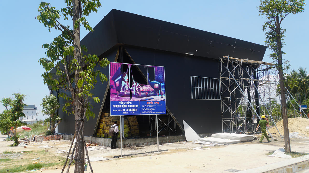 Cháy Berr club Phương Đông khi đang thi công tại Quảng Ngãi