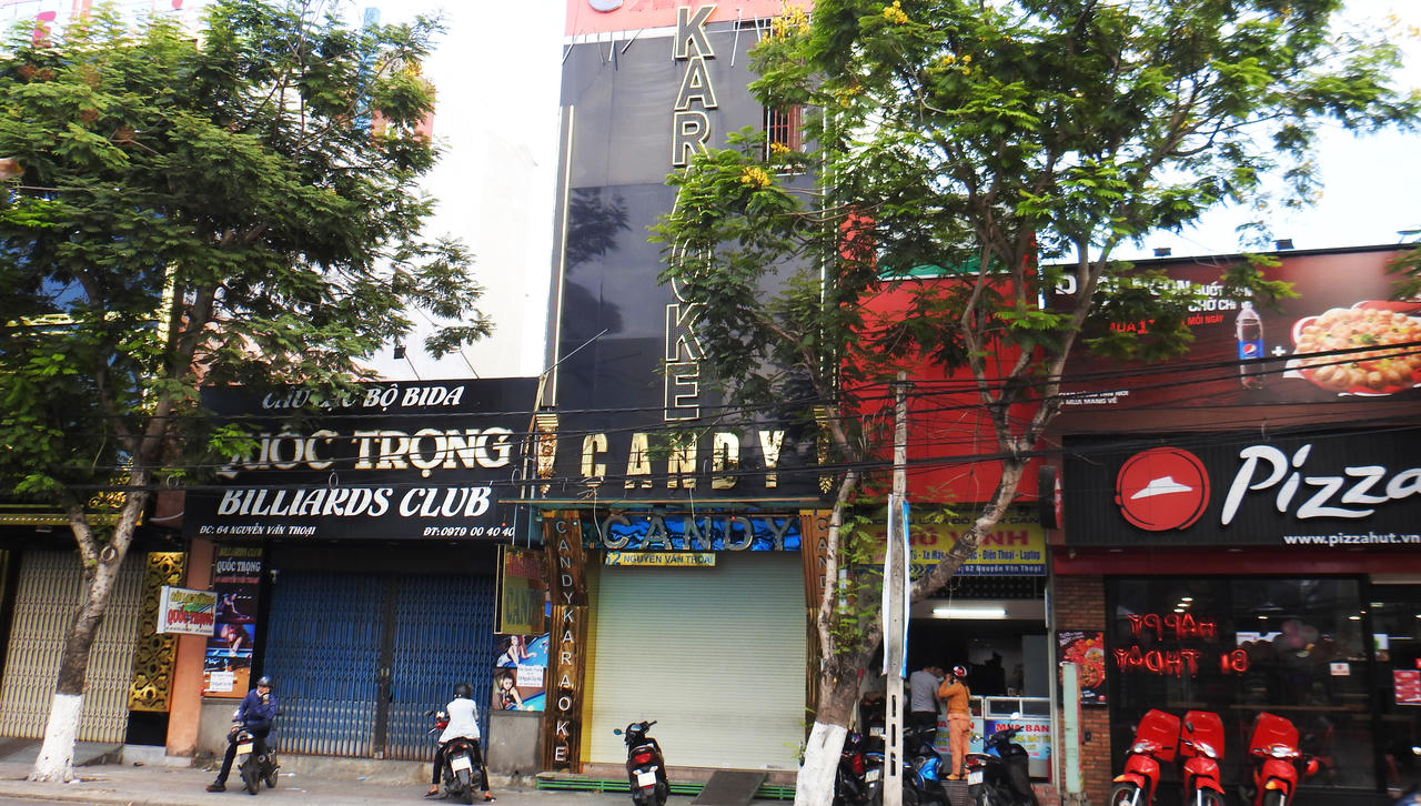 Đà Nẵng vắng lặng sau khi tạm dừng nhiều hoạt động để phòng, chống dịch Covid-19