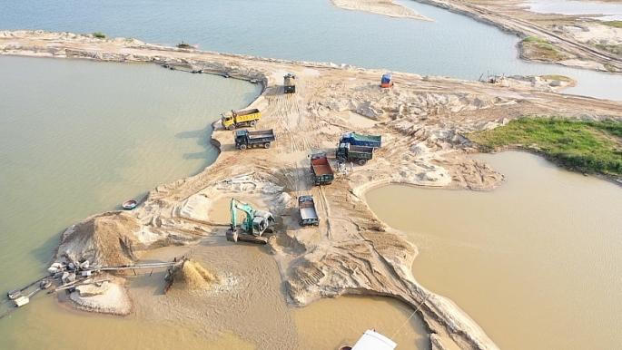 Quảng Ngãi 'siết' quản lý hoạt động khai thác khoáng sản trên địa bàn