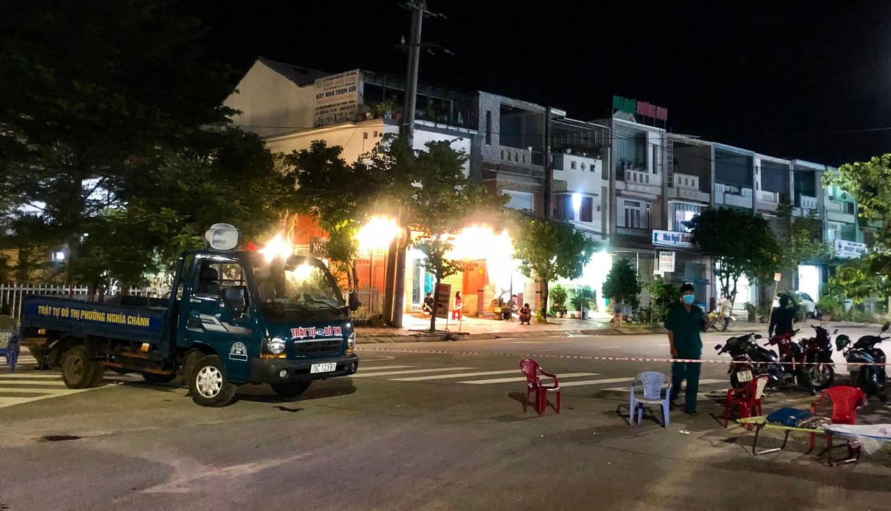 Quảng Ngãi thần tốc truy vết các F1, F2 liên quan đến tài xế mắc Covid-19