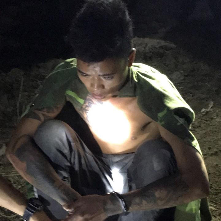 Sát hại mẹ ruột rồi trốn vào rừng sâu