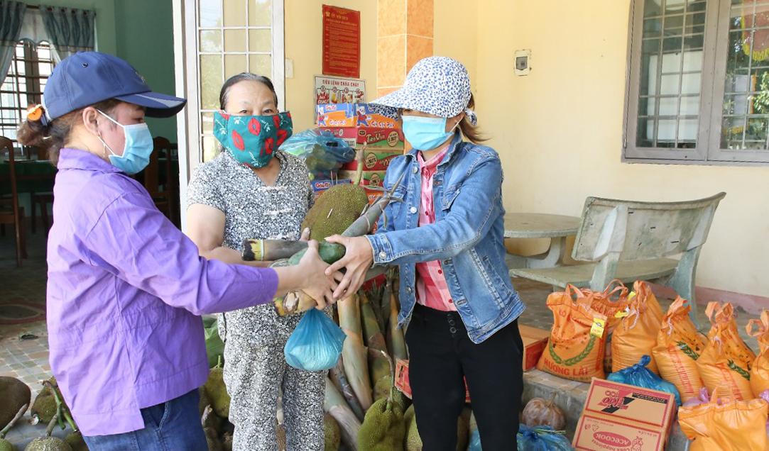 Người dân vùng cao Quảng Ngãi hướng về tâm dịch TP.Hồ Chí Minh