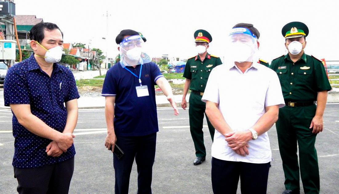 Chủ tịch Quảng Ngãi yêu cầu chỉ được sản xuất khi thật sự an toàn về phòng, chống dịch COVID-19