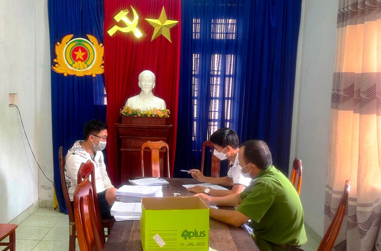 Triệt xóa đường dây sản xuất, mua bán giấy tờ giả liên tỉnh