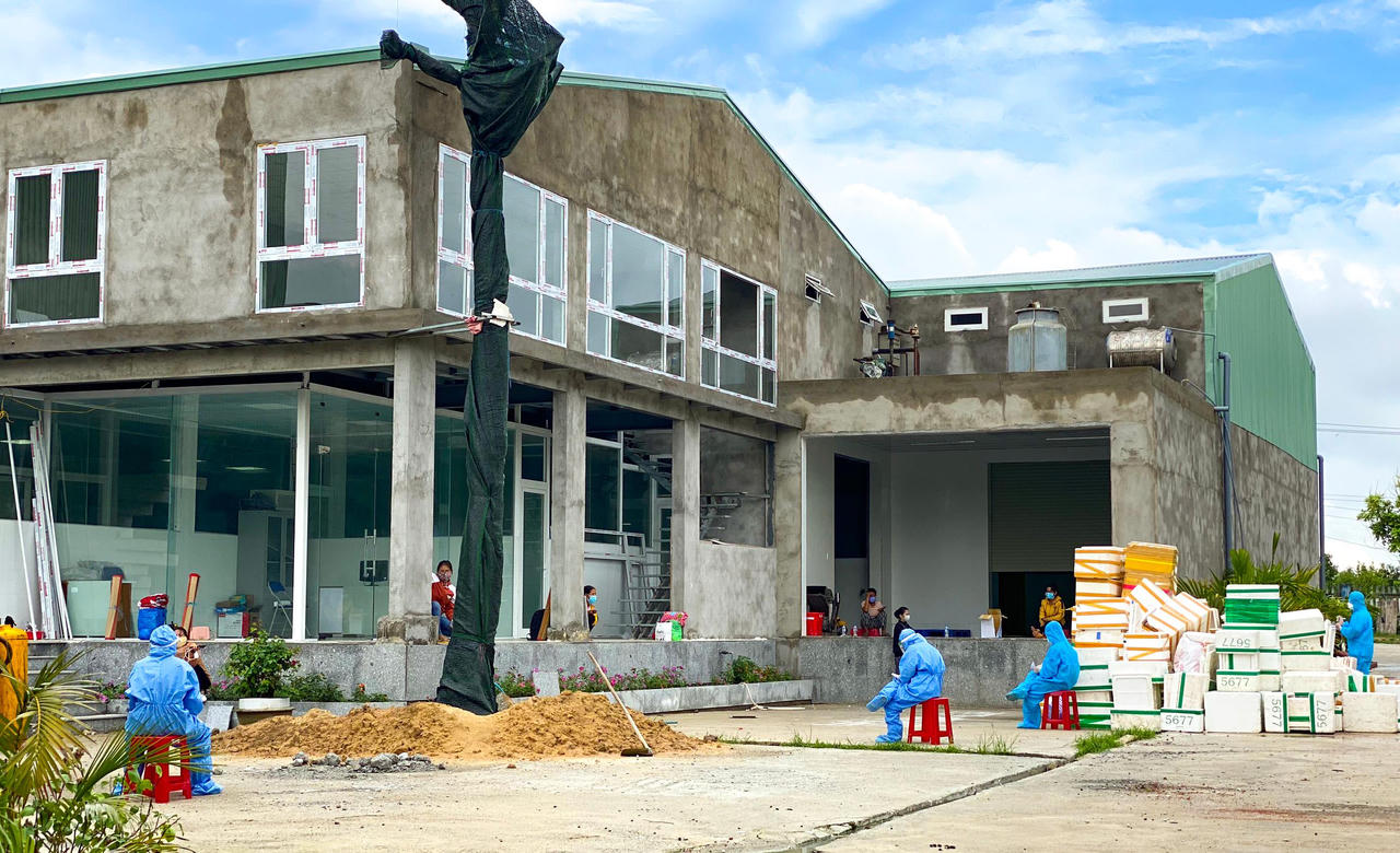 Phát hiện ổ dịch mới, phong toả Khu công nghiệp Quảng Phú