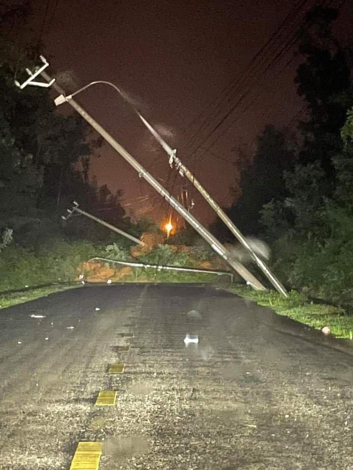 Sạt lở đường cao tốc Quảng Nam và huyện Nam Trà My