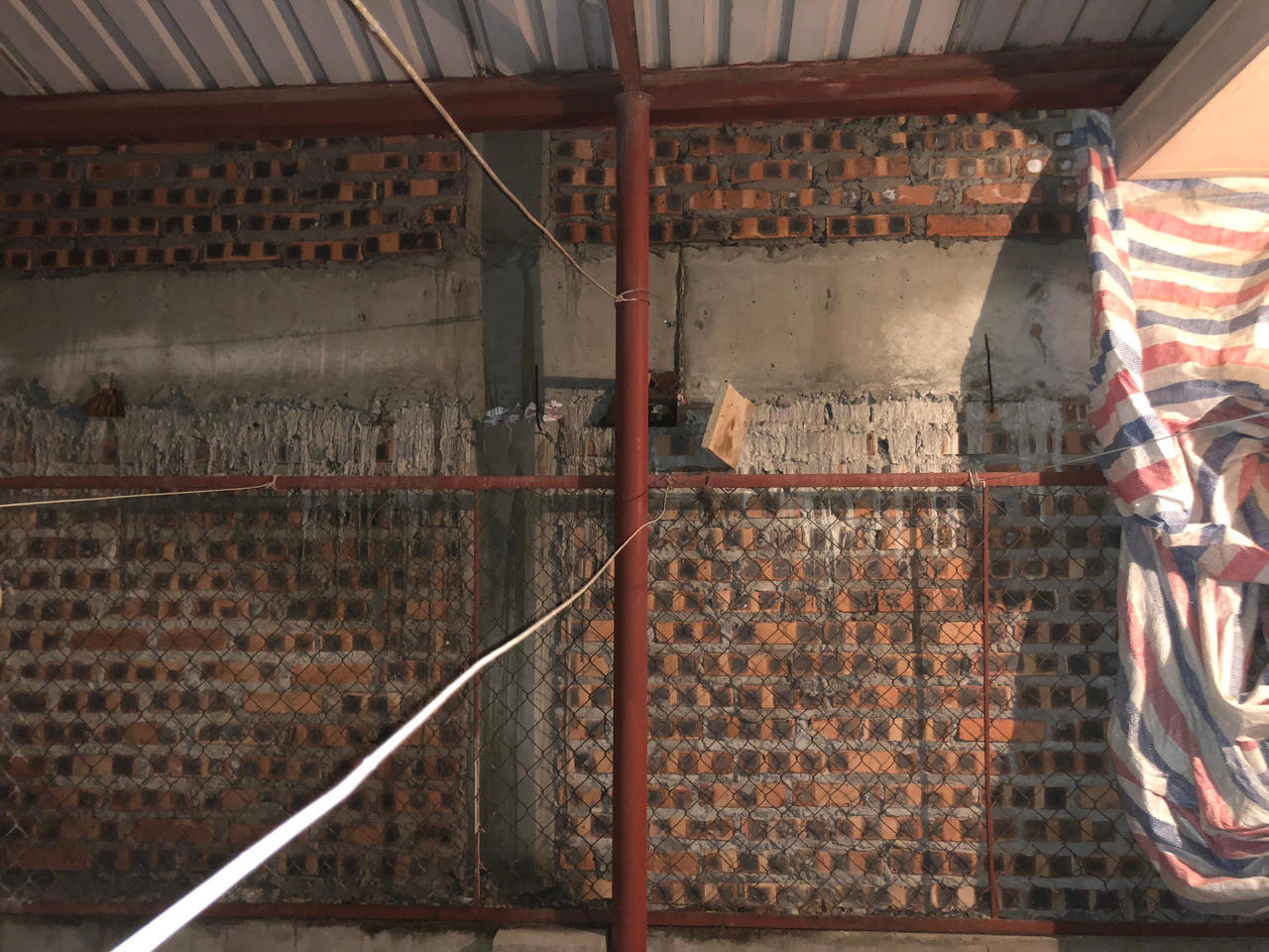 Thanh Xuân Trung: (Thanh Xuân – Hà Nội): Trách nhiệm người đứng đầu ở đâu khi để xảy ra vi phạm về trật tự xây dựng? 