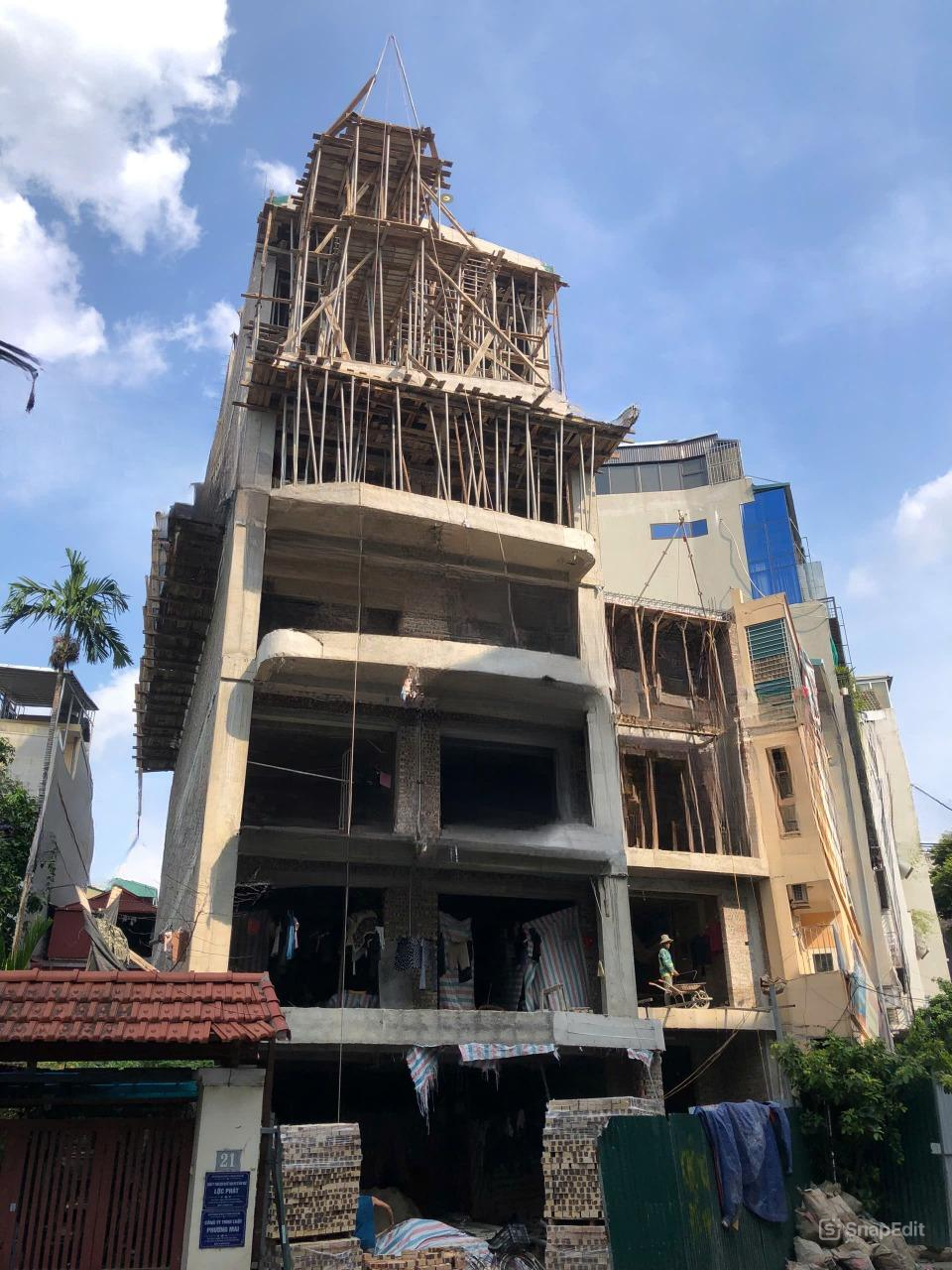 Ba Đình – Hà Nội: Loạt công trình có dấu hiệu vi phạm TTXD, trách nhiệm thuộc về ai?