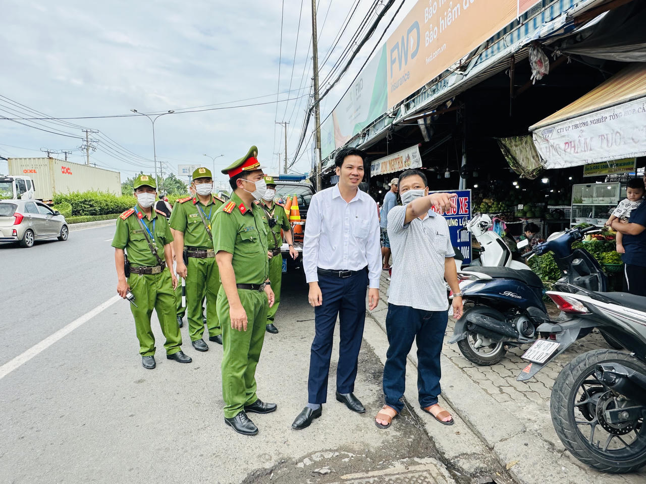 Cần Thơ: Lập lại trật tự đô thị, an toàn giao thông quanh khu vực chợ, bệnh viện