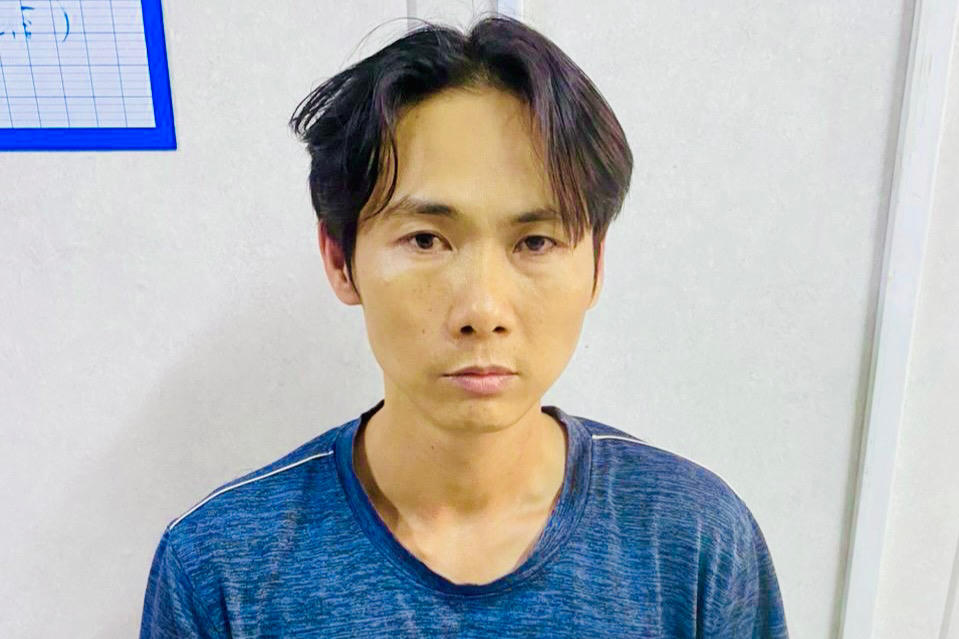 Nam thanh niên đốt nhà hàng xóm để thỏa mãn cơn nóng giận