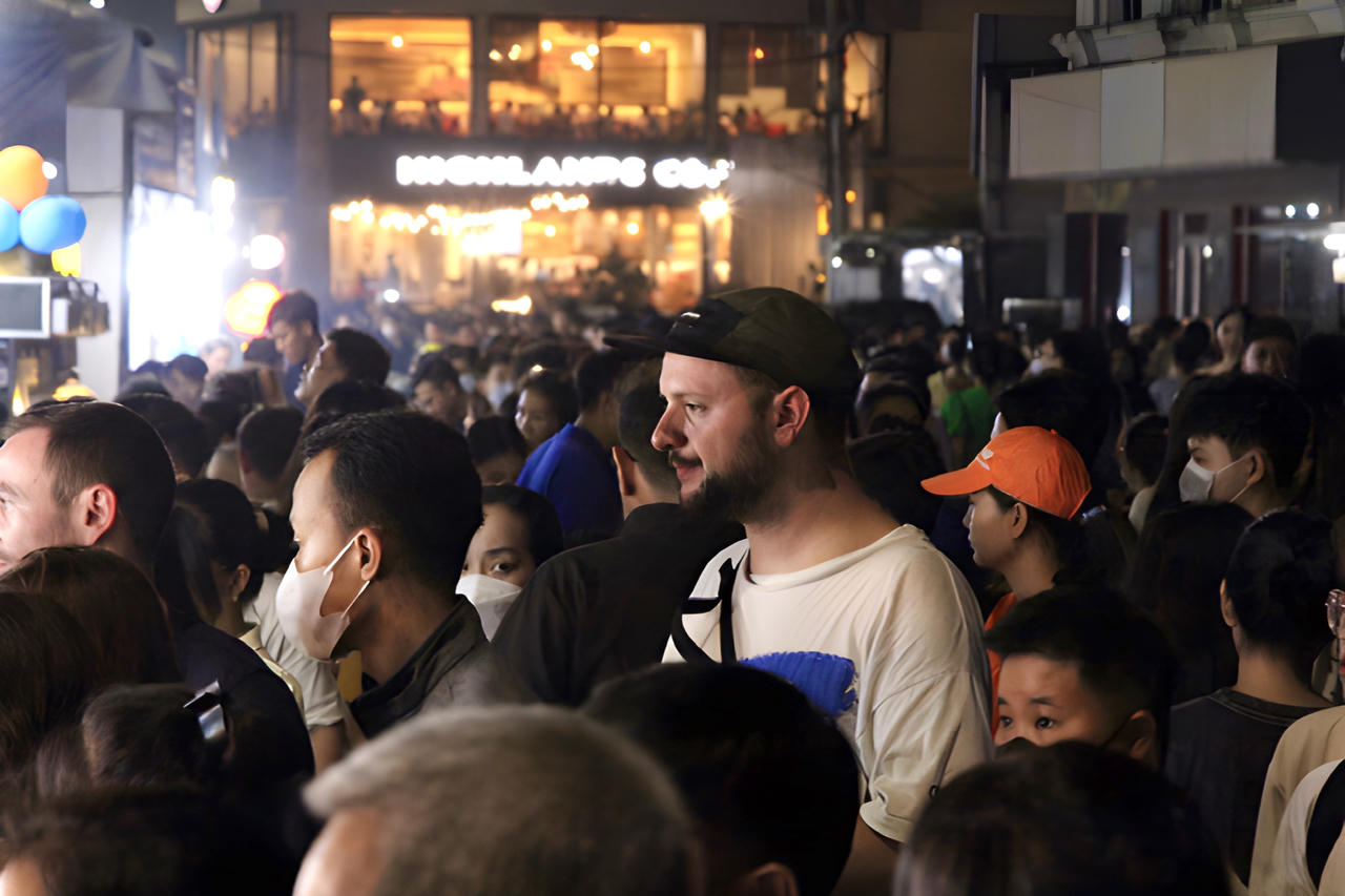 Cần Thơ: Lung linh đêm hội hoa đăng Ninh Kiều