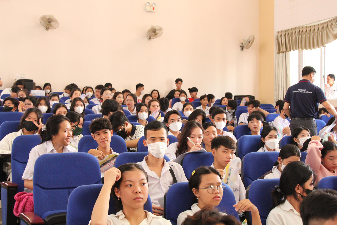 Ngày hội tư vấn tuyển sinh giáo dục nghề nghiệp tại tỉnh Hậu Giang