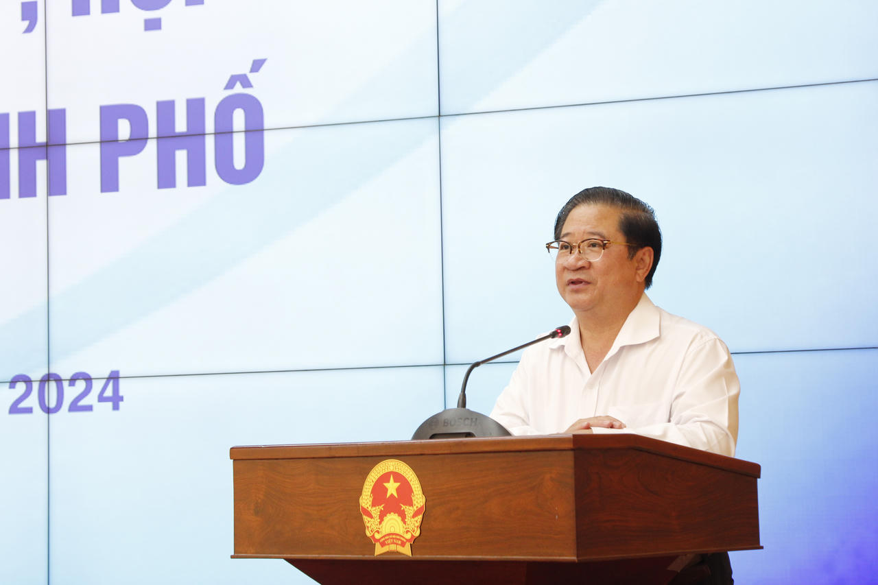 Lãnh đạo TP Cần Thơ đối thoại 'gỡ khó' cho doanh nghiệp