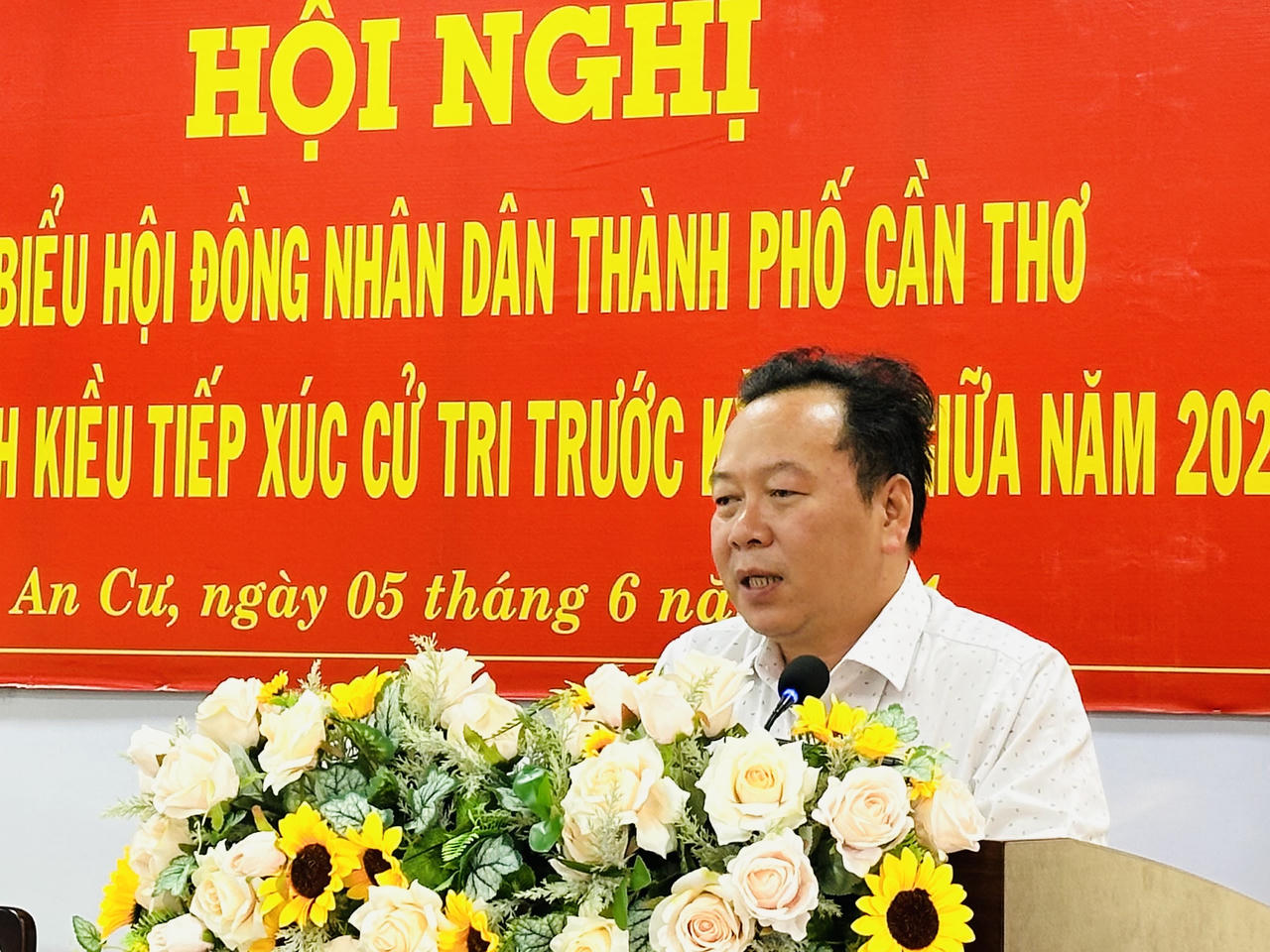 Chính quyền Cần Thơ tiếp xúc cử tri trước kỳ họp HĐND giữa năm 2024